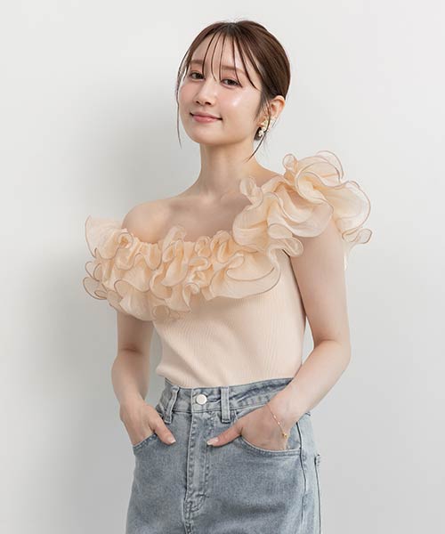 【SALE】ボリュームフリルニット